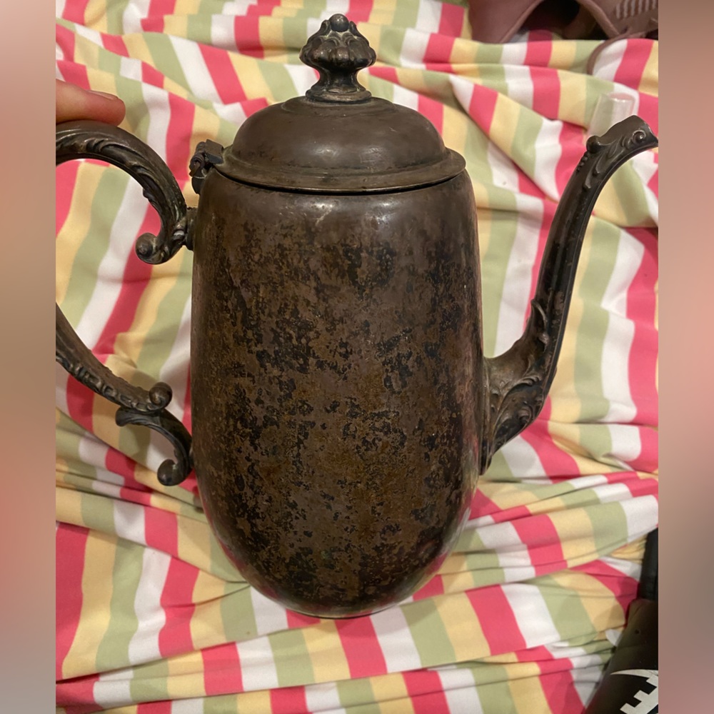 Wmrogers silver tea kettle flat bottom stamped and patina all original
